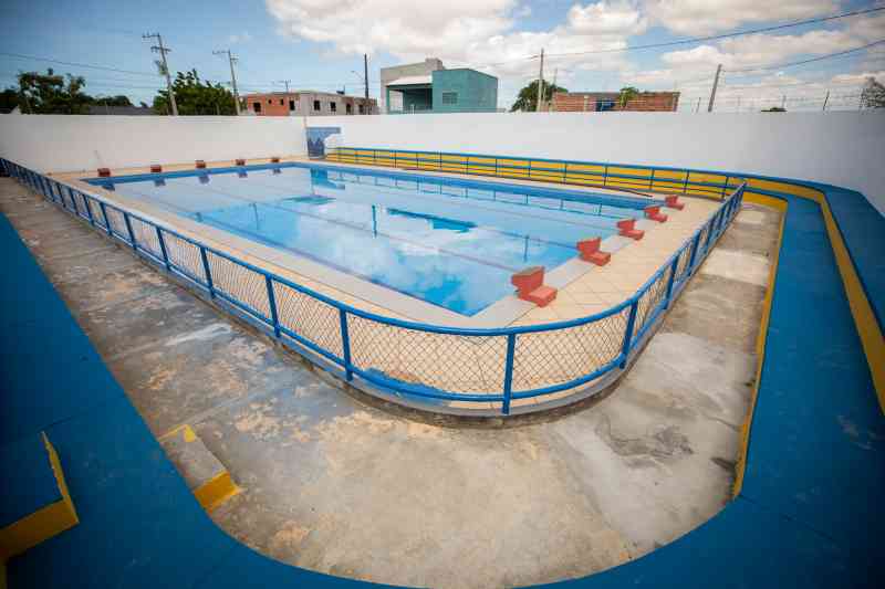 Requalificação da piscina semiolímpica estão 80% concluídas