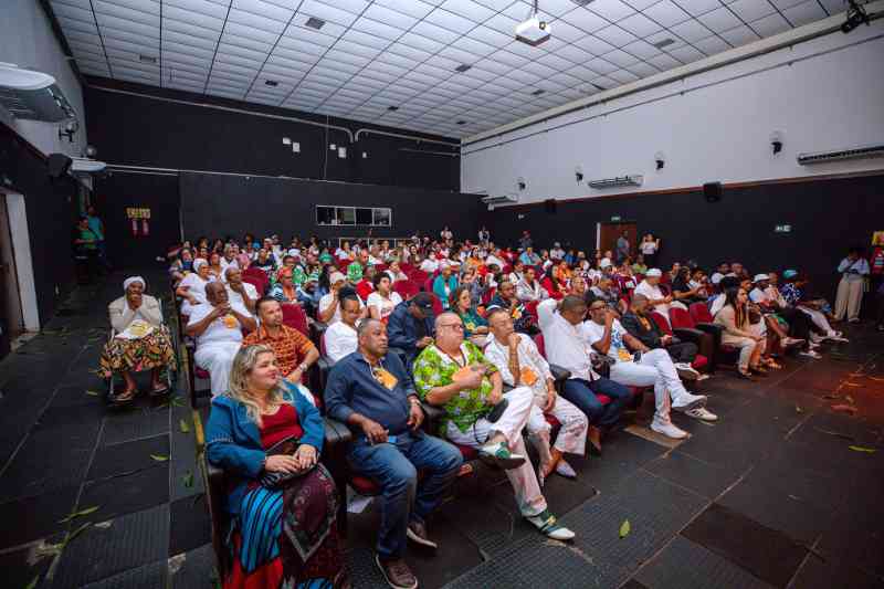 Público lota abertura da IV Conferência Municipal de Promoção de Igualdade Racial