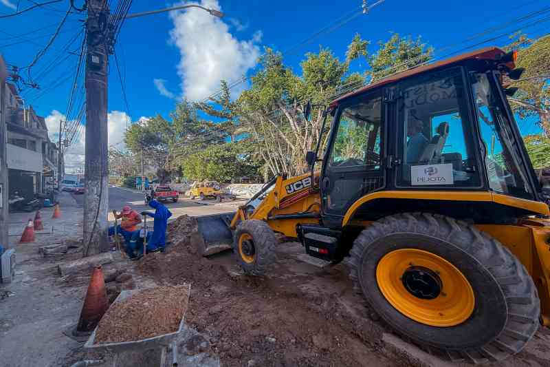 Obras de requalificação da Gerino de Souza seguem em andamento