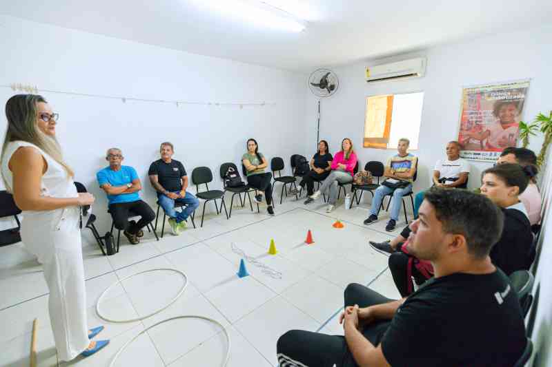 Encontro discute Fluxo Educacional Inclusivo e Planejamento Unificado com professores da Educação Física