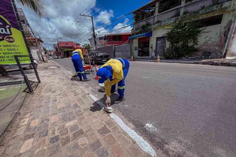 Mutirão de limpeza em Itinga reforça a manutenção dos espaços públicos