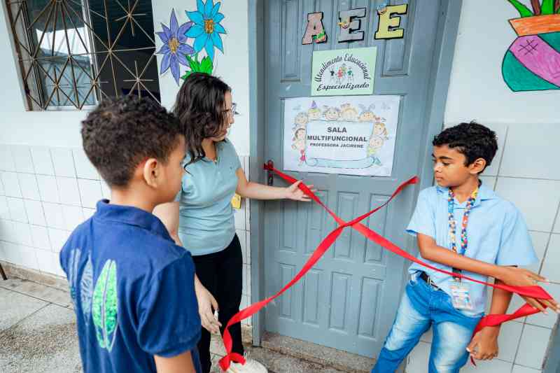 Nova Sala de Recursos Multifuncional é inaugurada na Escola Municipal Esfinge nesta terça-feira (18)