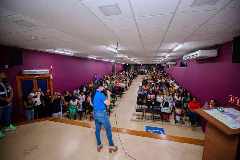 Prefeita Débora garante curso de formação em primeiros socorros para cuidadores da rede municipaL