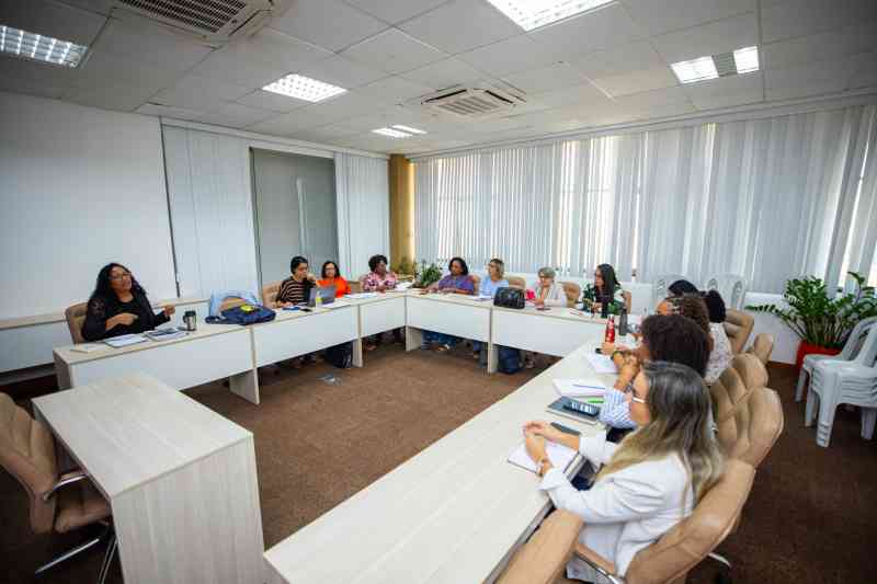 Reunião trata do Plano de Recomposição das Aprendizagens para as escolas da rede municipal