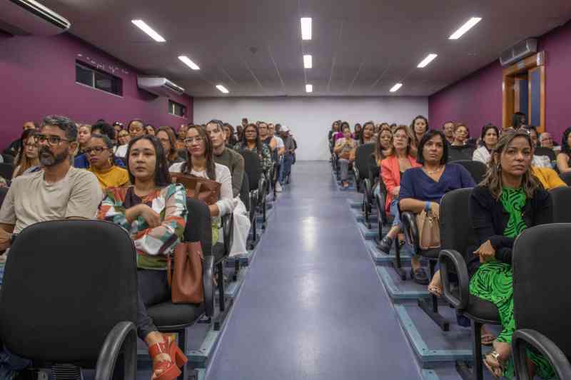 Prefeitura de Lauro de Freitas participa de Simpósio sobre Saúde Mental e reforça assistencialização na rede de saúde