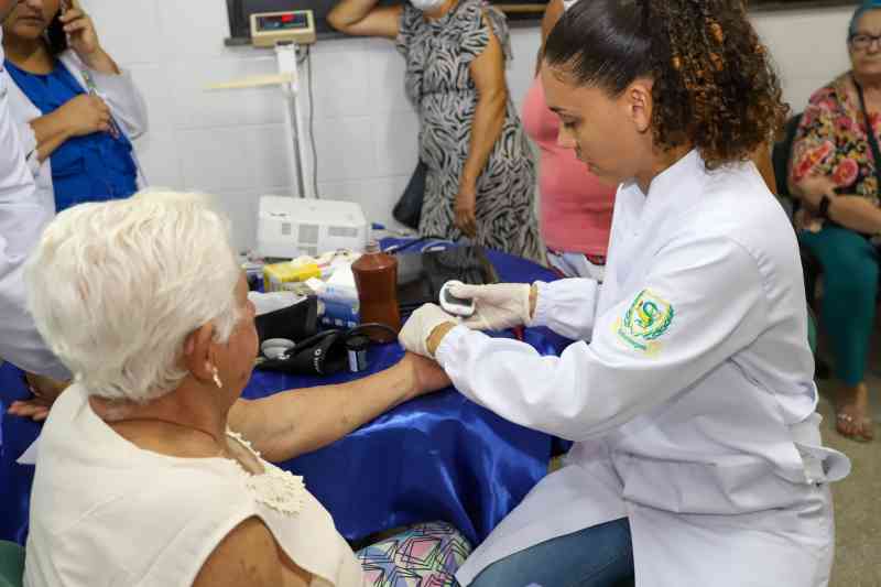Ação 'Hiperdia' leva pacientes hipertensos e diabéticos à USF Caji/Vida Nova, em Lauro de Freitas