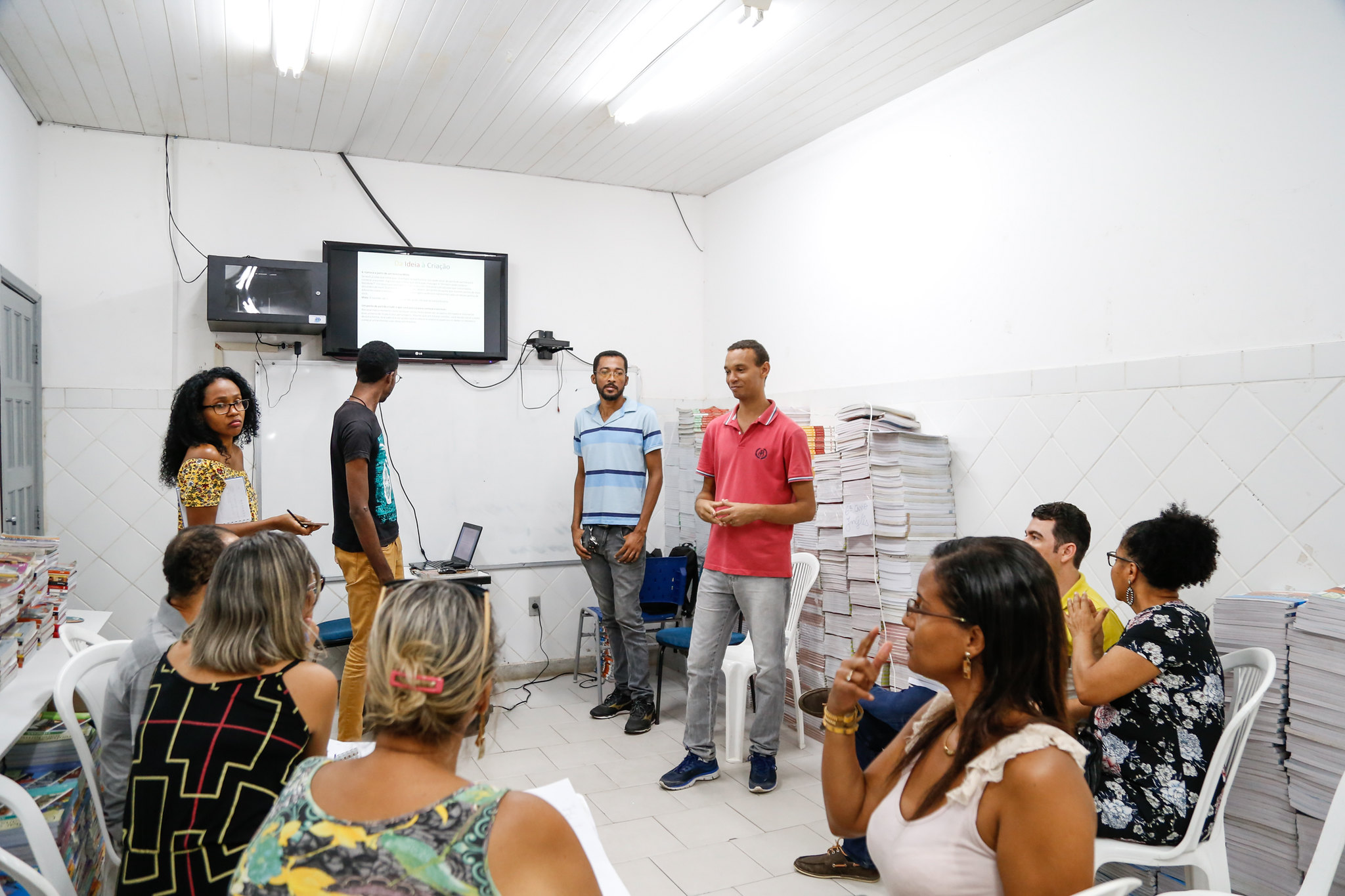 Educadores de Lauro de Freitas iniciam capacitao para implantar Projeto Web TV na Escola