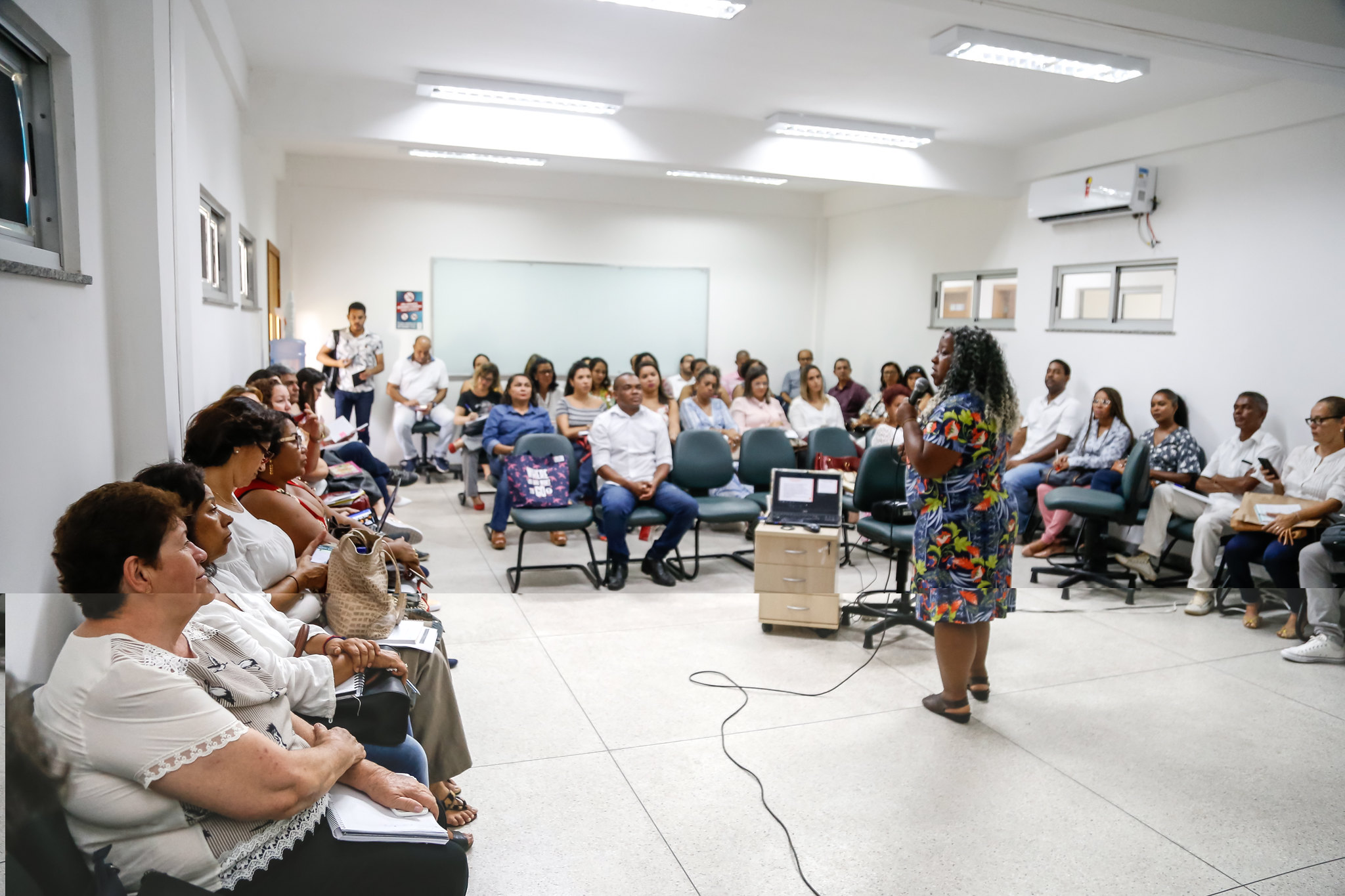 Educadores de Lauro de Freitas debatem estratgias da gesto pblica e de currculo