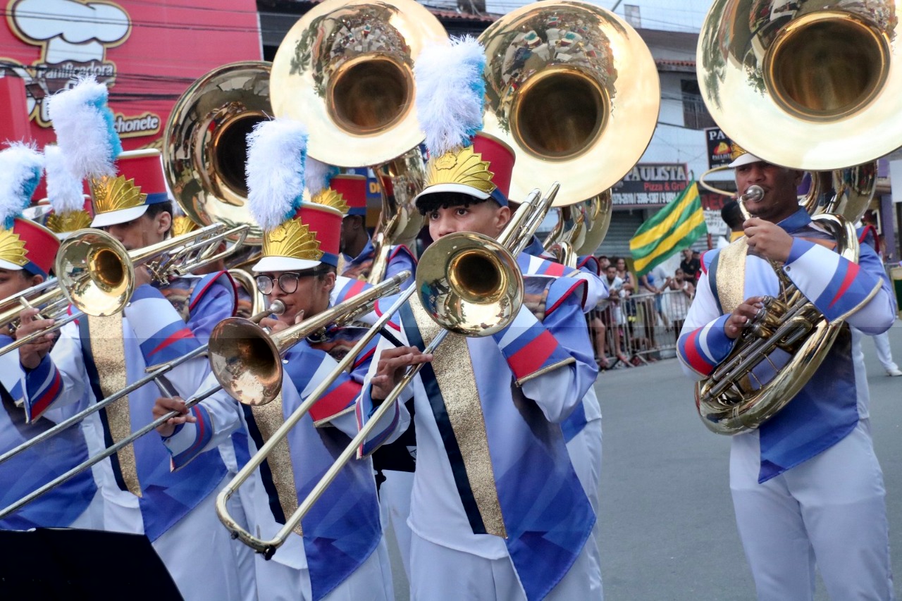 Msica e alegria tomam conta do Centro no 14 Concurso de Bandas e Fanfarras