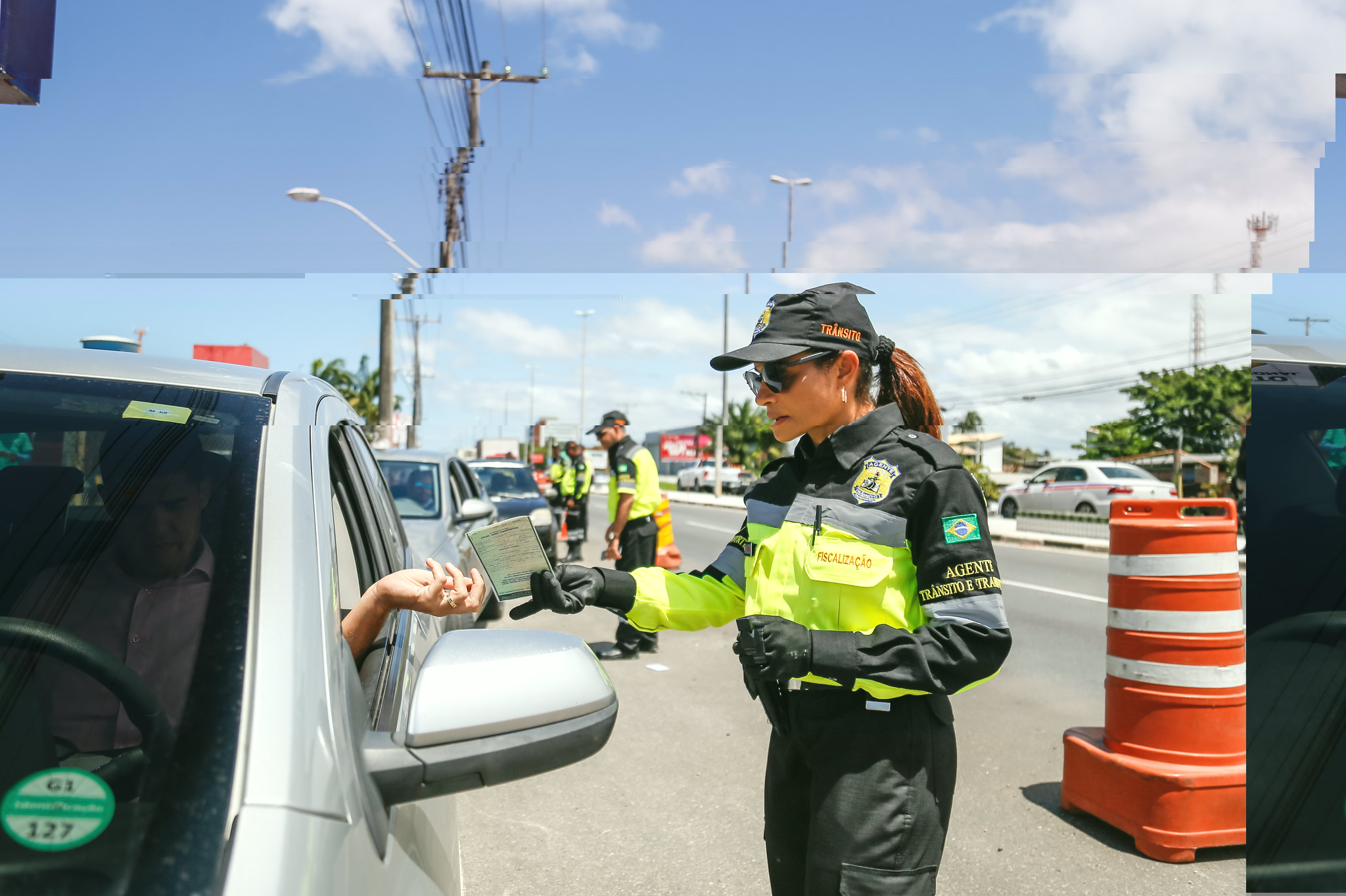 Blitz educativa abre Semana Nacional de Trnsito em Lauro de Freitas