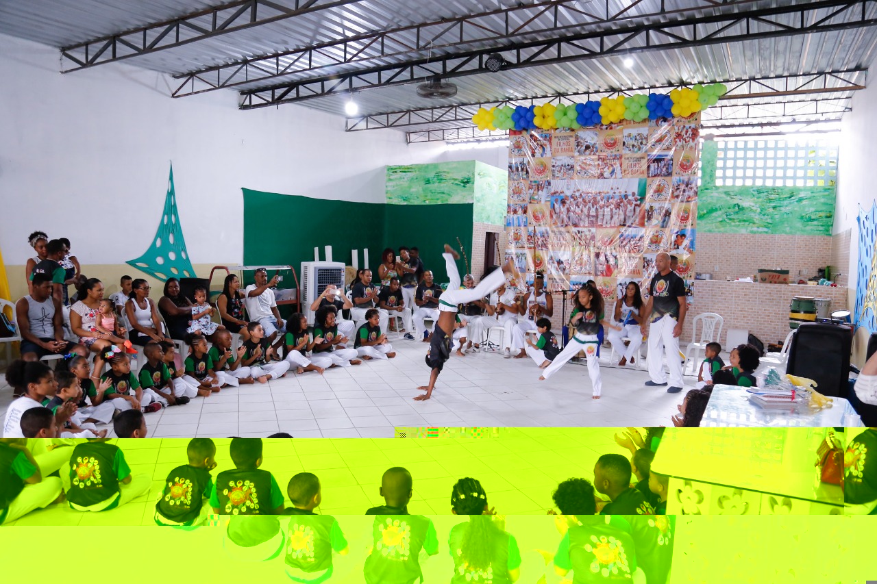 Seminrio, caminhada e batizado marcam o Dia Municipal da Capoeira em Lauro de Freitas