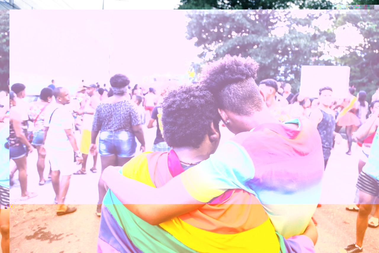 Parada LGBT+ de Vida Nova ressalta visibilidade do movimento neste domingo (8)