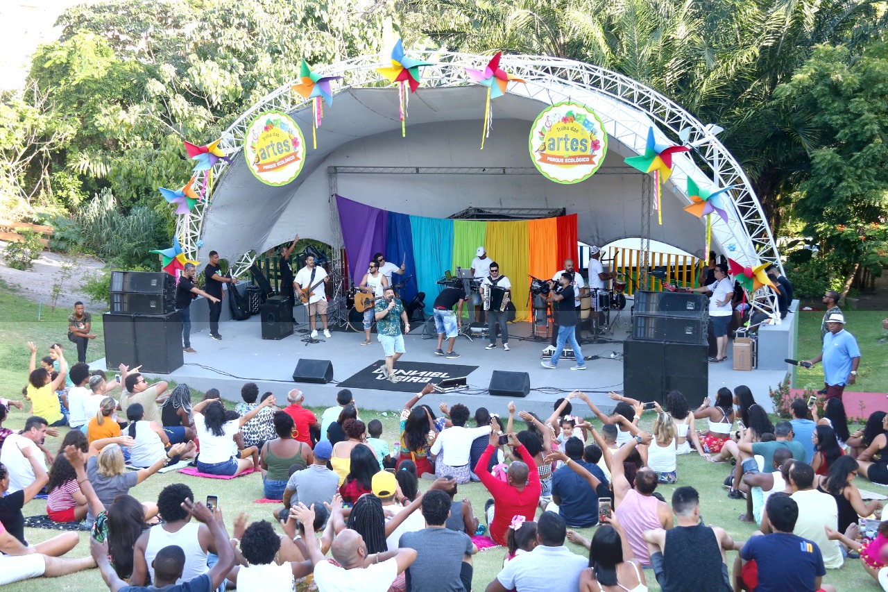 Show de Daniel Vieira e espetculo infantil movimentaram o Parque Ecolgico no final de semana