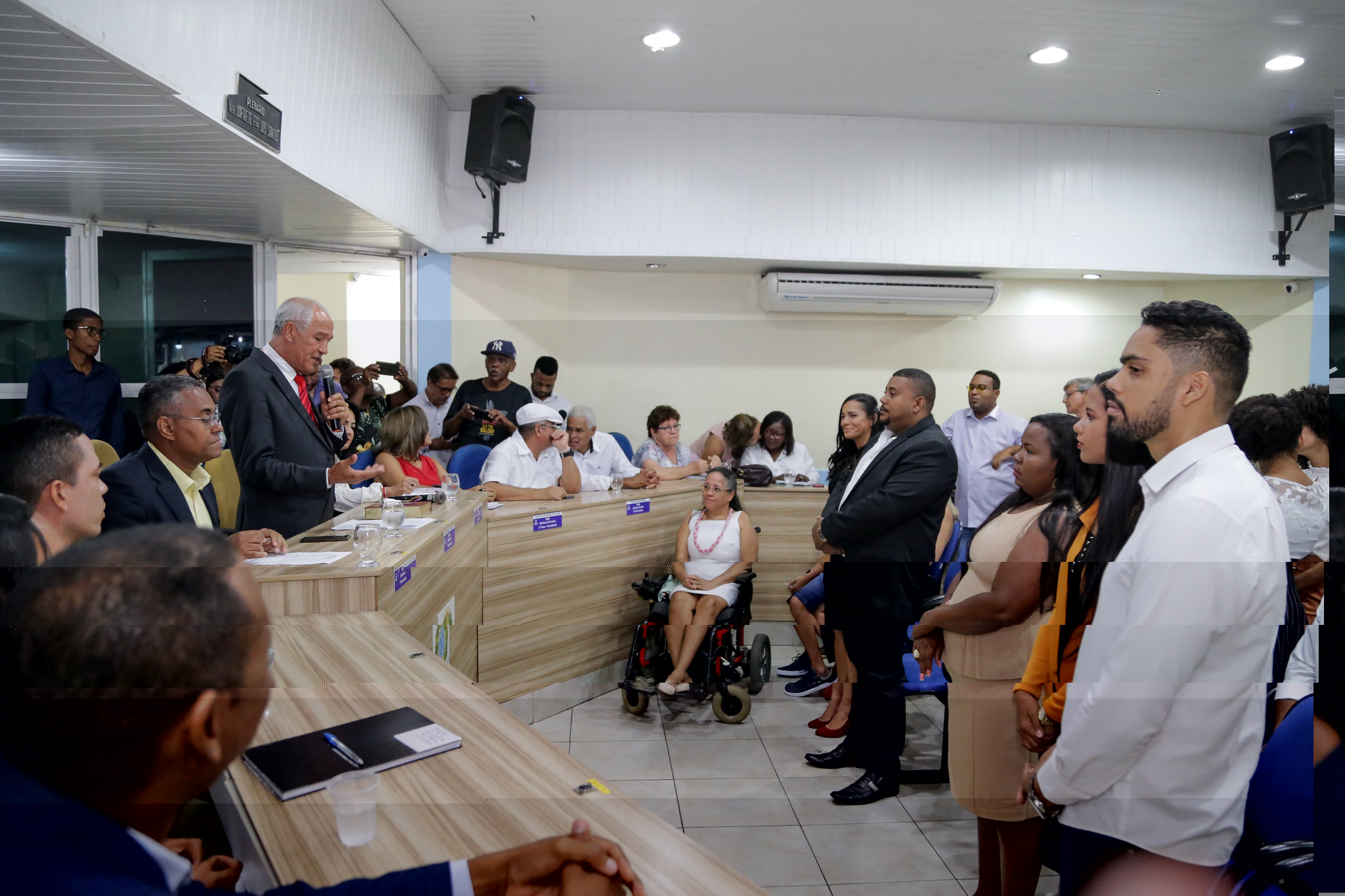 Novos Conselheiros Tutelares de Lauro de Freitas assinam compromisso de defesa do ECA