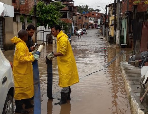 Prximos dias sero de chuva em Lauro de Freitas. Equipes da Prefeitura continuam em alerta