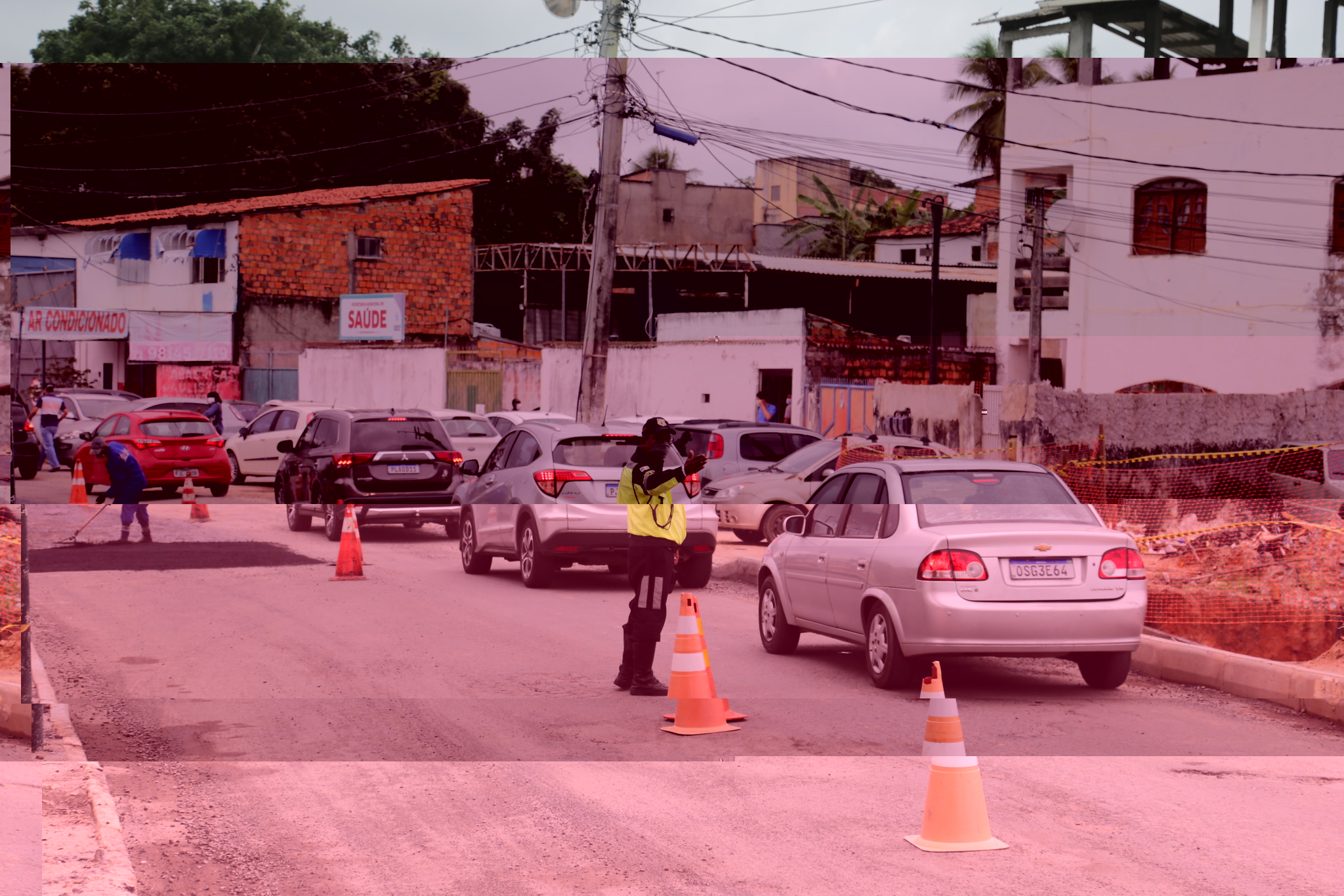 Prefeitura implanta mo dupla temporria em trecho da Avenida Beira Rio