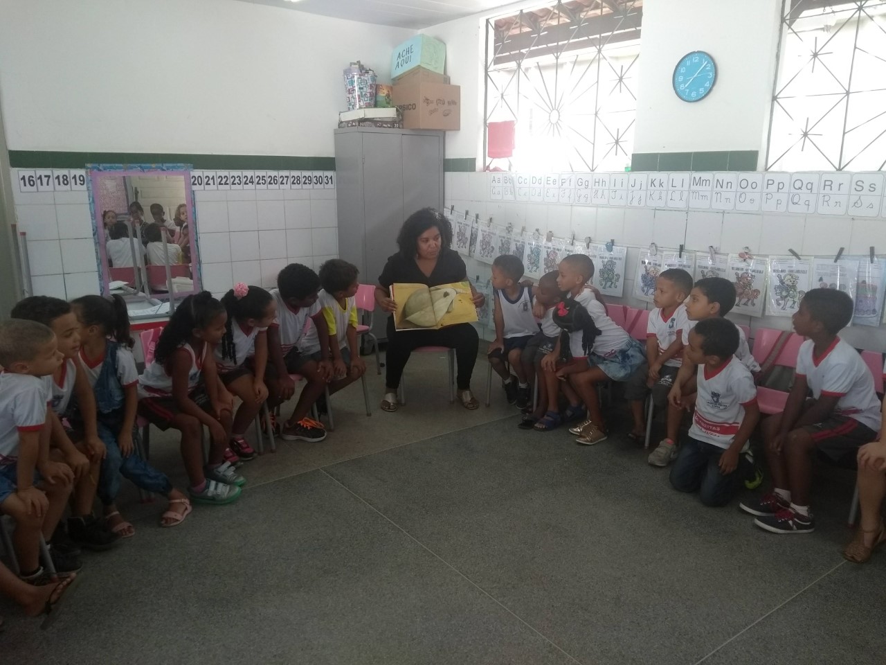 Educadora da rede municipal de ensino de Lauro de Freitas vence XXI Prmio Nacional Arte da Escola Cidad