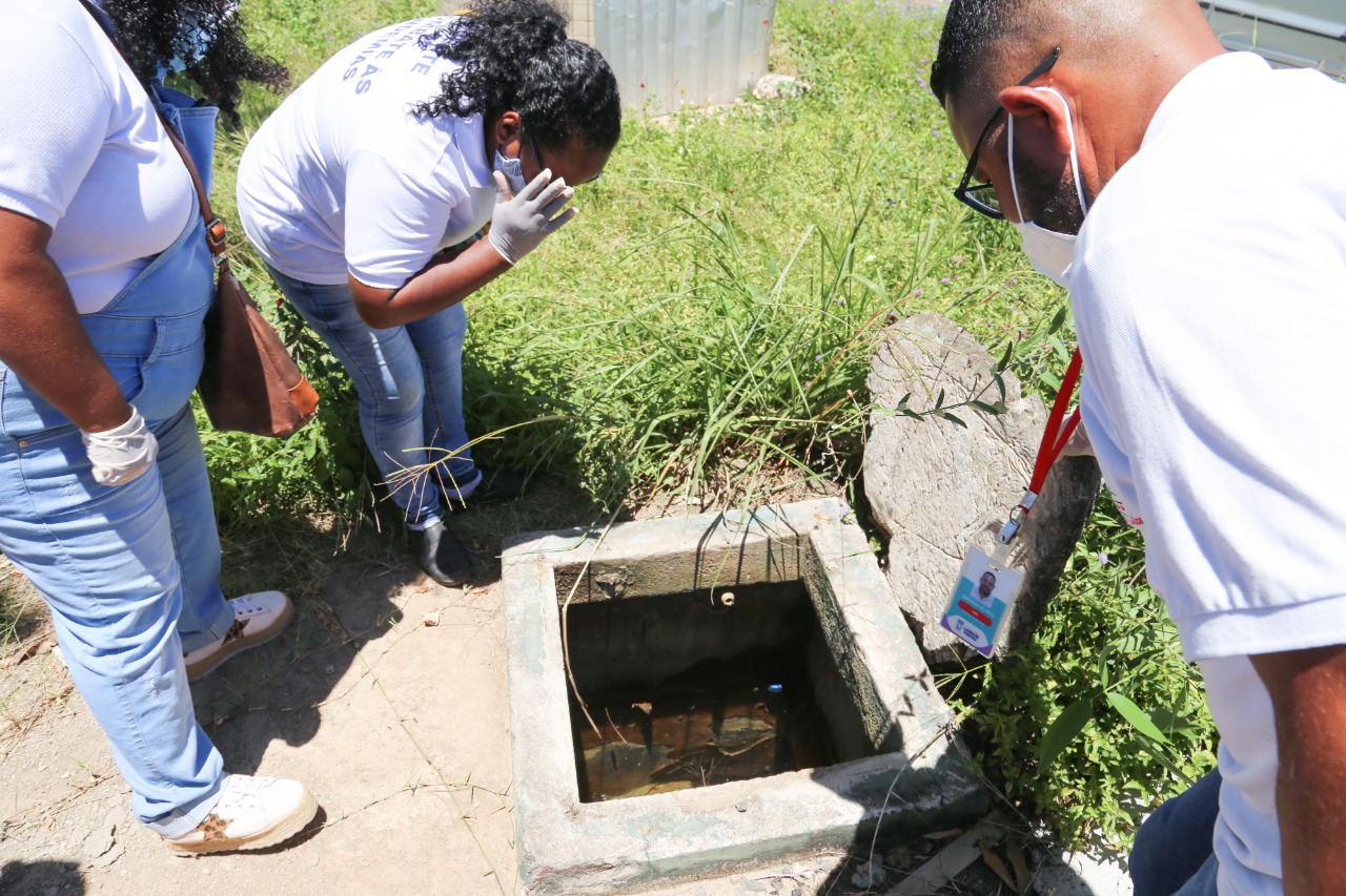 Lauro de Freitas intensifica aes de combate aos criadouros do mosquito Aedes Aegypti