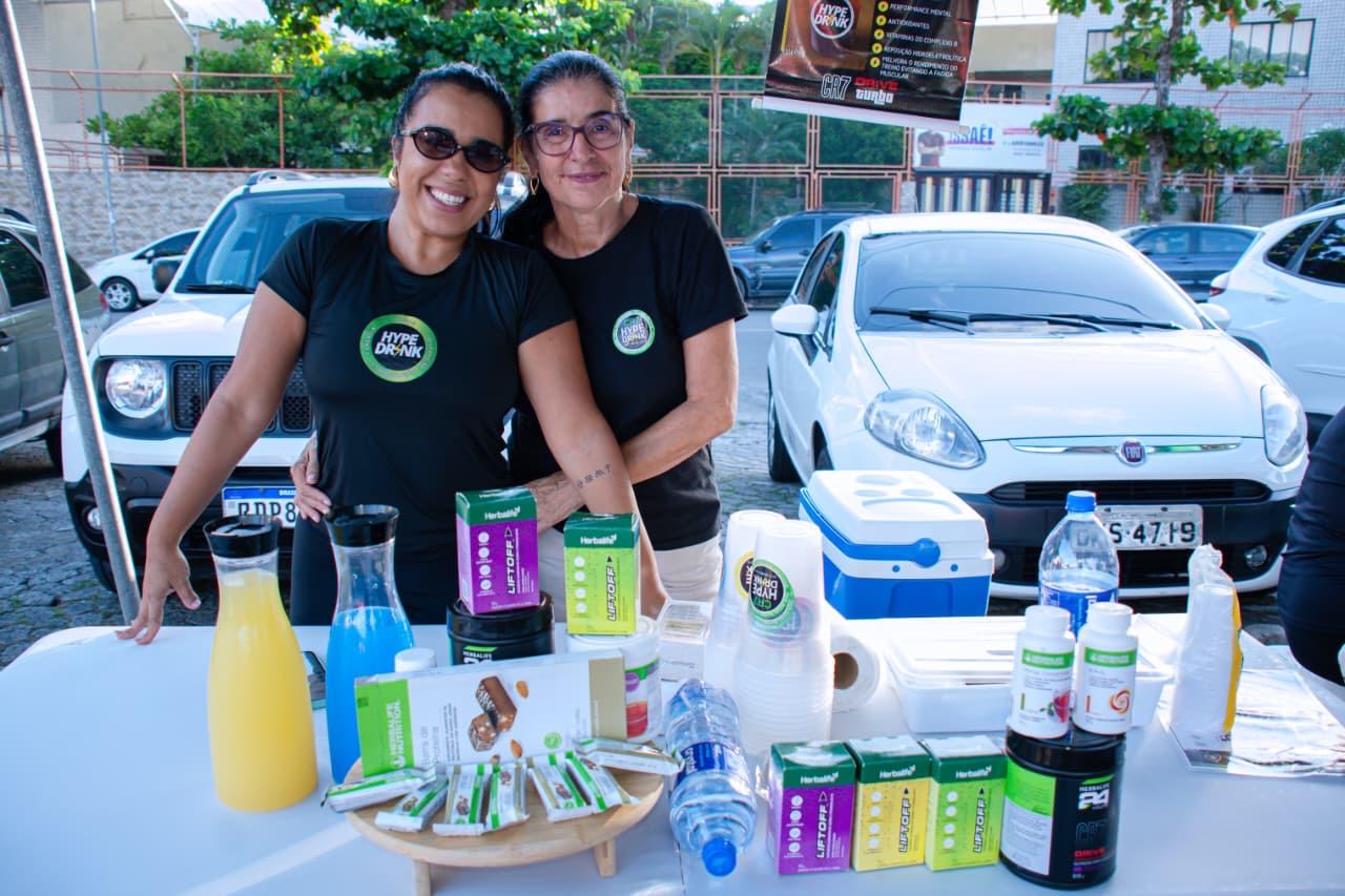 SEMDET_cobertura%20feira%20economia%20solid%C3%A1ria%20dia%20das%20maes_foto%20Viviane%20Moreira_8.5%20%286%29 Feira de Economia Solidária celebra Dia das Mães com cultura, música e empreendedorismo em Lauro de Freitas
