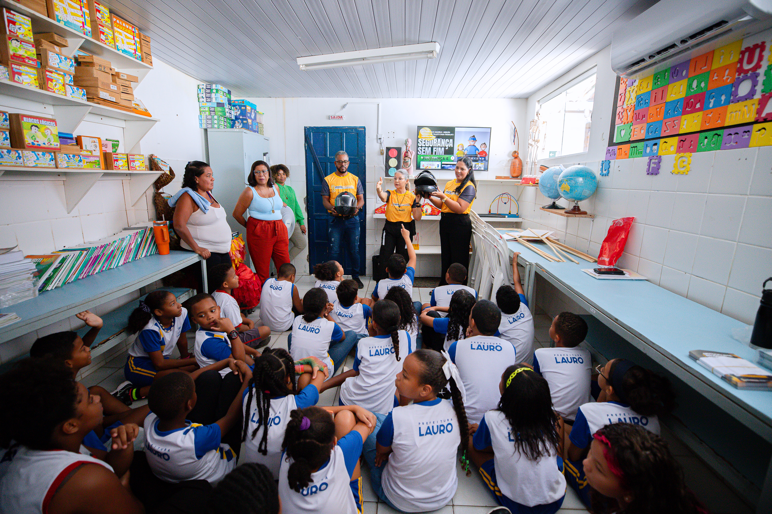SEMOB_Palestra%20Maio%20Amarelo%20Escola%20Municipal%20Senhora%20Valentina%20Silvina%20dos%20Santos_Jean%20Victor_19.5.26%20%20%20%2845%29 Maio Amarelo leva conscientização sobre trânsito seguro para estudantes em Itinga
