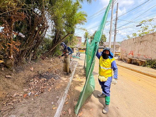 25/9/2026 - Prefeitura intensifica mutirão de limpeza urbana em Areia Branca e Jambeiro