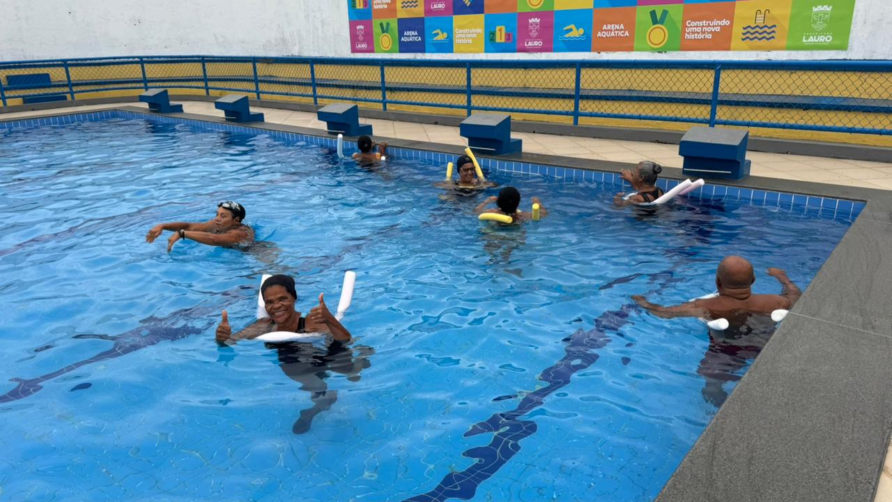 Arena Aquática retoma aulas de hidroginástica e natação para adultos e idosos