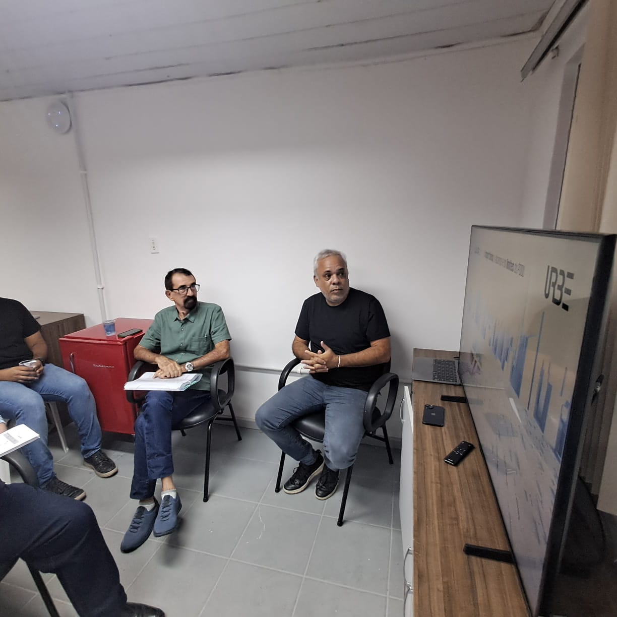 20/10/2026 - Prefeitura discute avanços da construção do PDDU em reunião com secretarias municipais