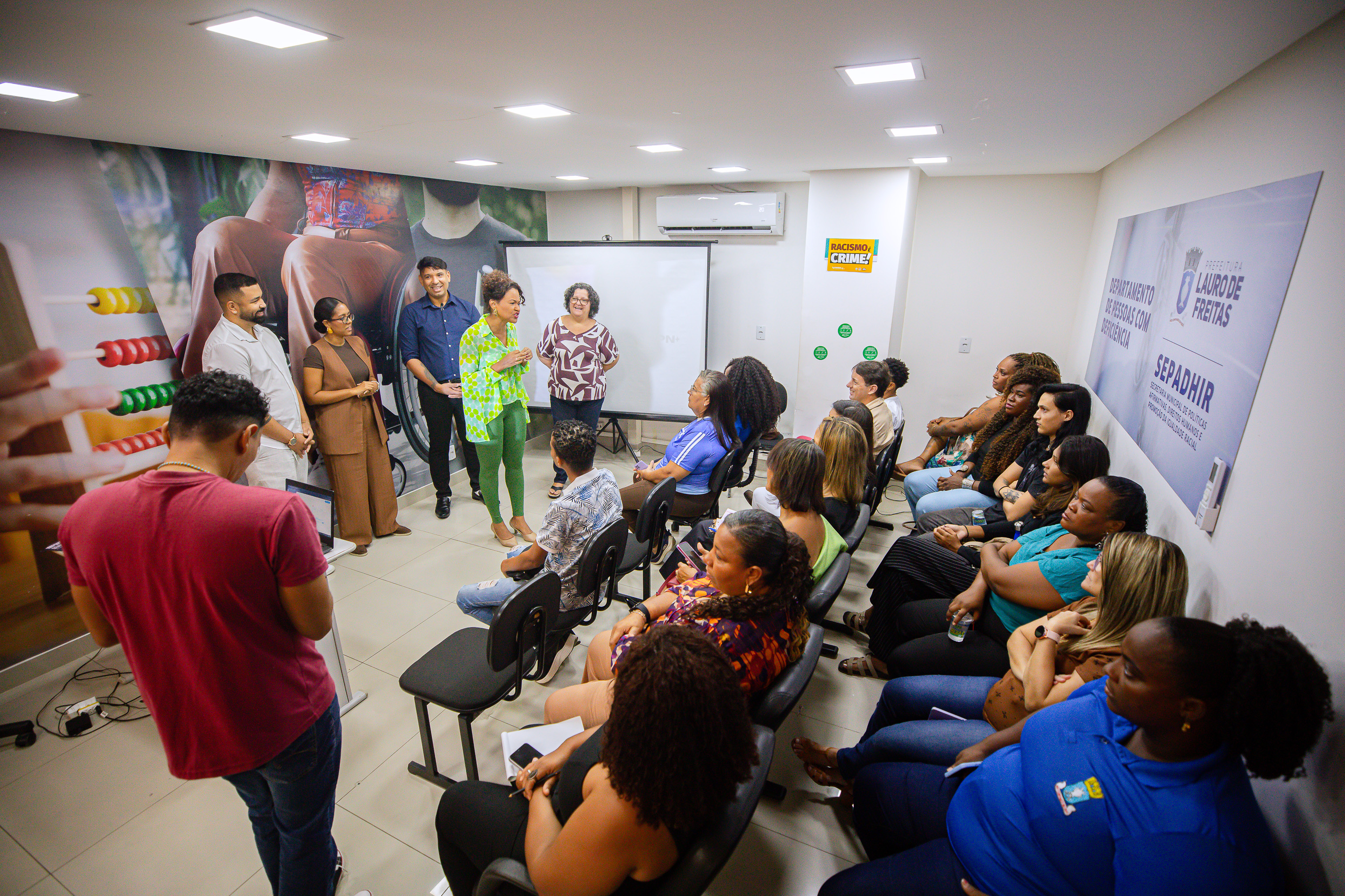 Prefeitura promove curso de letramento LGBTQIAPN+ para servidores públicos