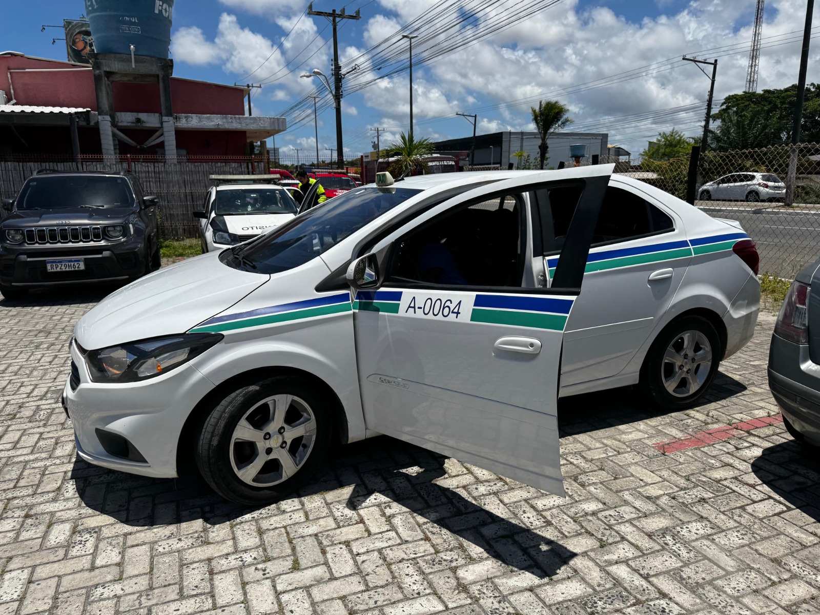28/7/2026 - Prefeitura inicia recadastramento obrigatório do serviço de táxi em Lauro de Freitas