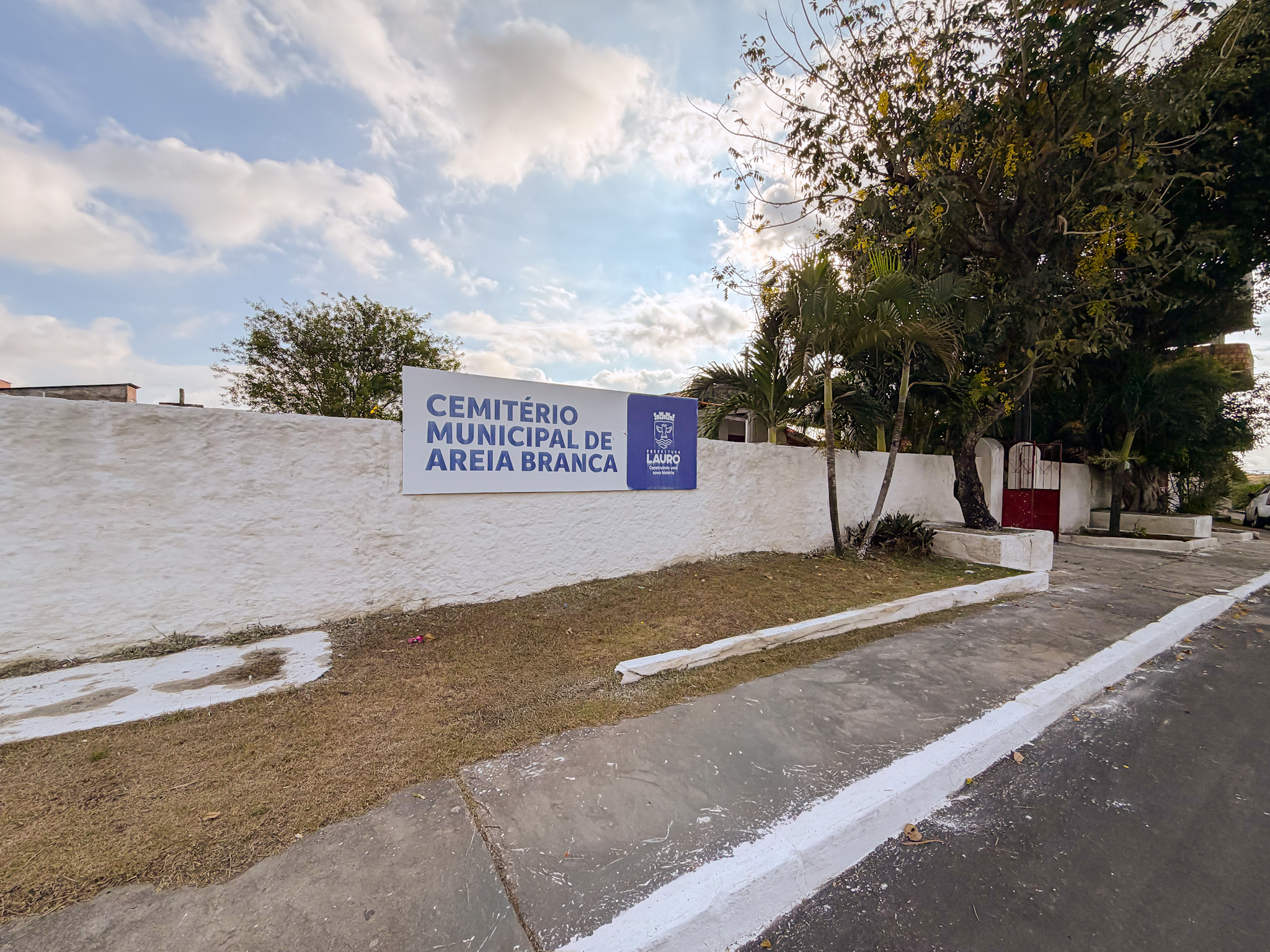 30/10/2026 - Prefeitura prepara cemitérios municipais para o Dia de Finados (2), em Lauro de Freitas