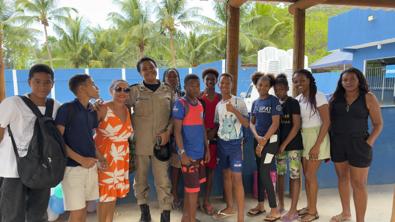 16/10/2026 - Prefeitura de Lauro de Freitas leva adolescentes para vivenciarem atividade socioeducativa nas instalações do clube social da PMBA