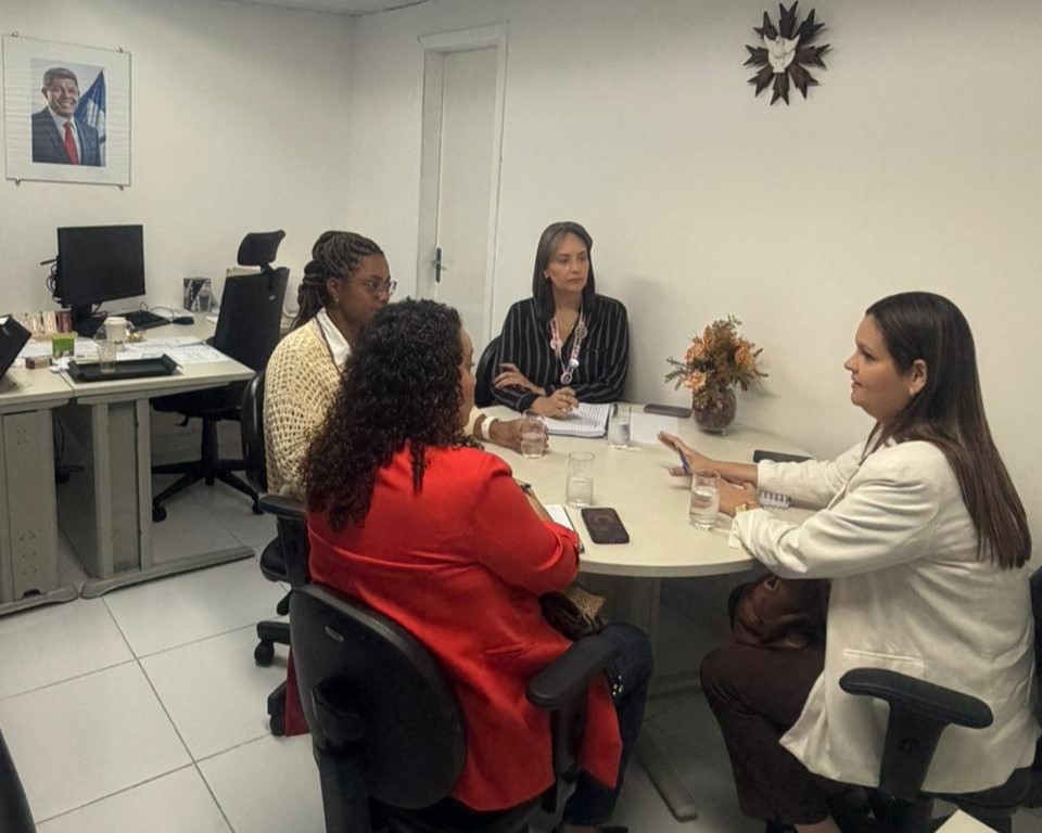 Gestão municipal e Hospital Menandro de Faria debatem estratégias para aprimorar assistência em saúde