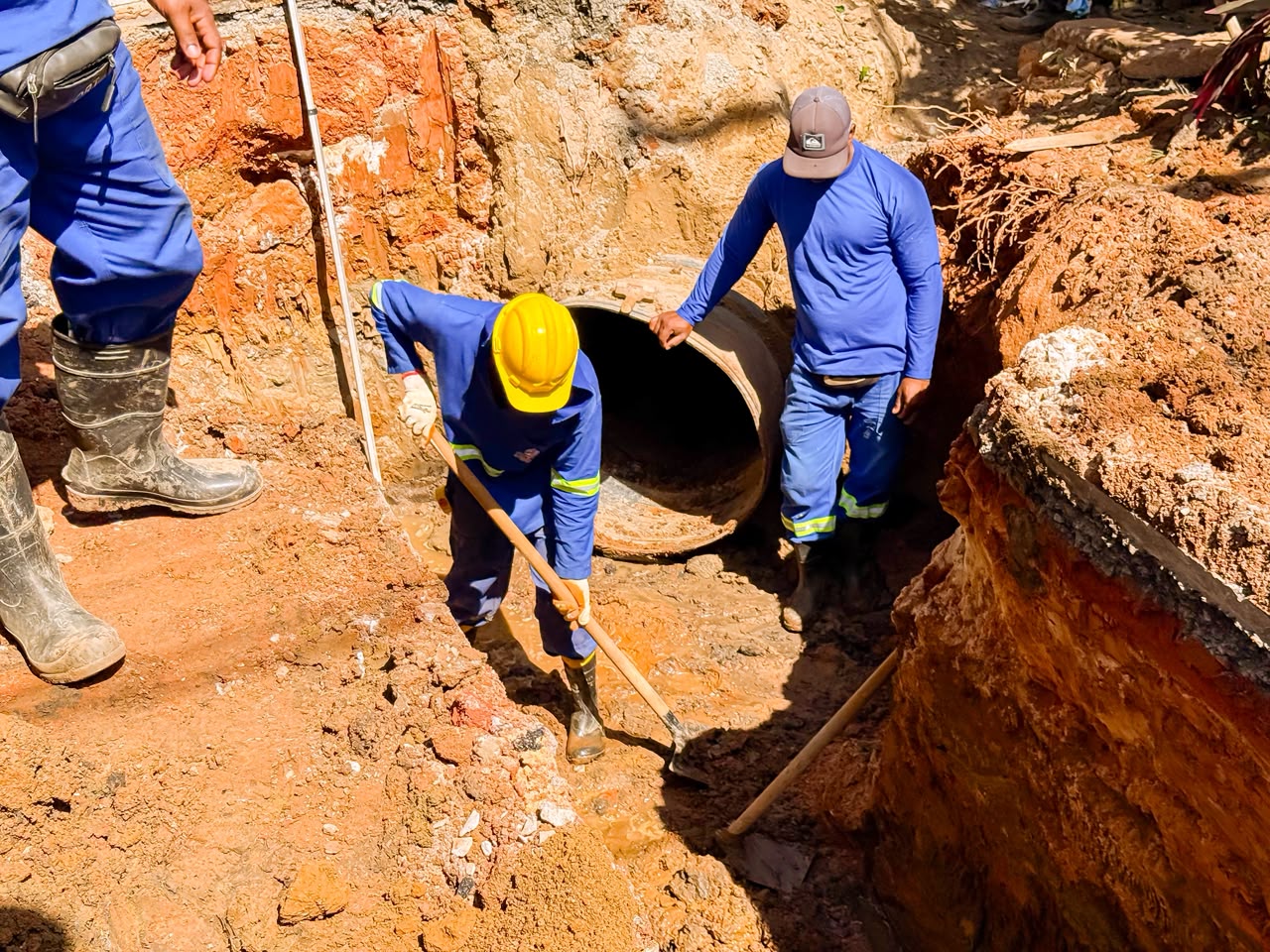 Prefeitura inicia obra de microdrenagem no bairro de Itinga